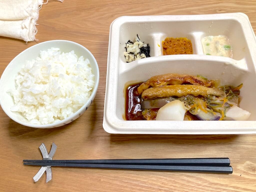 白米とナッシュの弁当