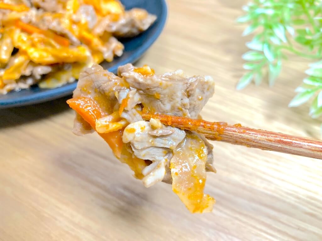 シェフの無添つくりおきの「牛肉とキャベツのコク旨ケチャップ煮」