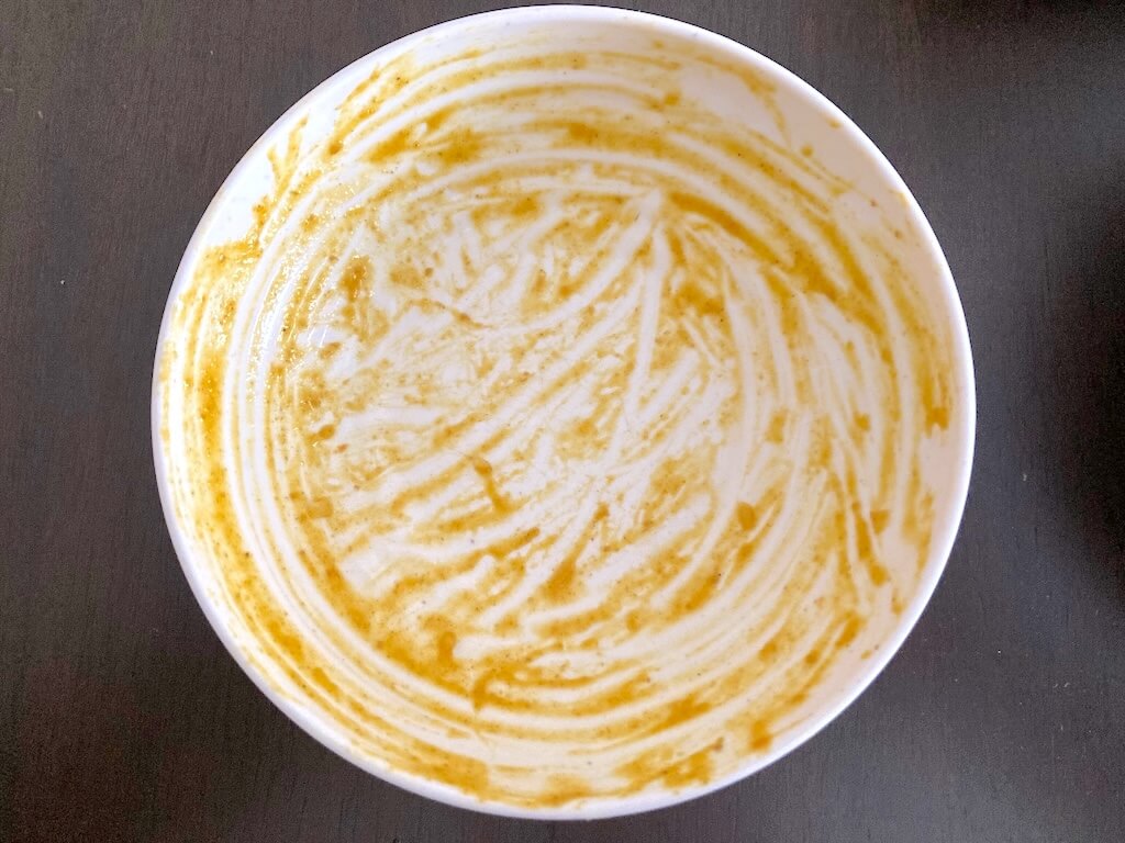 モグモの「ほっぺがおちる！お子さまポークカレー」を完食した皿
