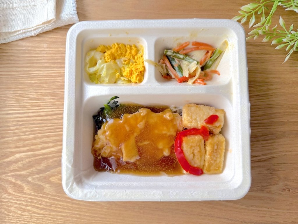 三ツ星ファームのカレイの天ぷらと出汁染みる揚げ出し豆腐