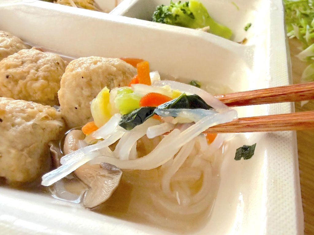 三ツ星ファームの生姜スープの鶏団子